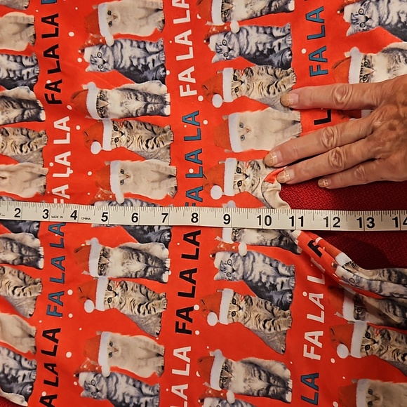 Kittens wearing Santa hats Fa la la Holiday Christmas leggings M/L Capelli EUC - Picture 4 of 7